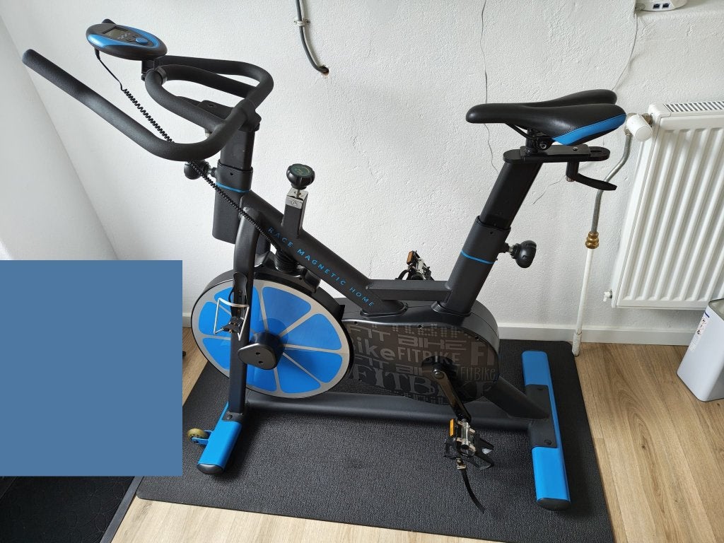 Spinning fiets - FitBike Race Magnetic Home, Sport en Fitness, Fitnessapparatuur, Gebruikt, Spinningfiets, Armen, Benen, Borst