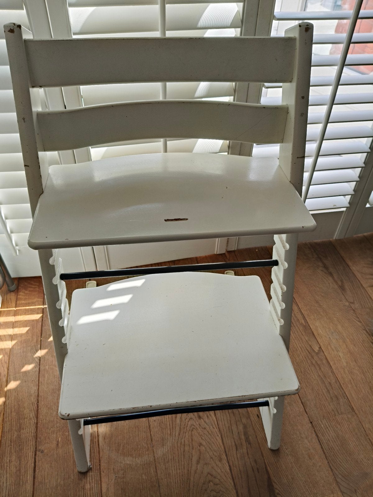 Stokke witte kinderstoel, Ophalen, Gebruikt, Meegroeistoel