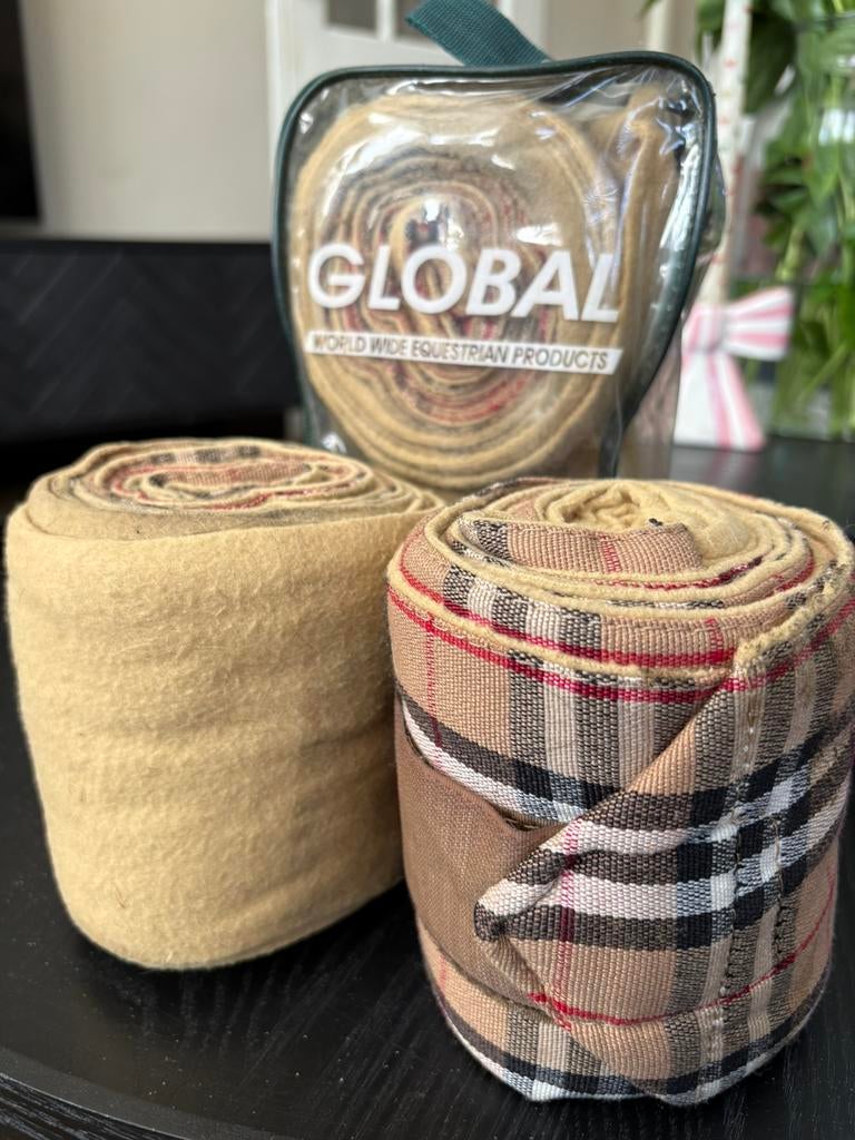 Burberry bandages, Dieren en Toebehoren, Paarden en Pony's | Beschermers, Ophalen of Verzenden, Zo goed als nieuw