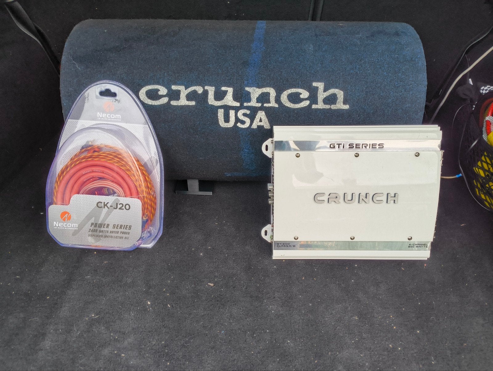 Complete Crunch Car-Audio Set: Subwoofer, Versterker & 4GA, Ophalen, Gebruikt