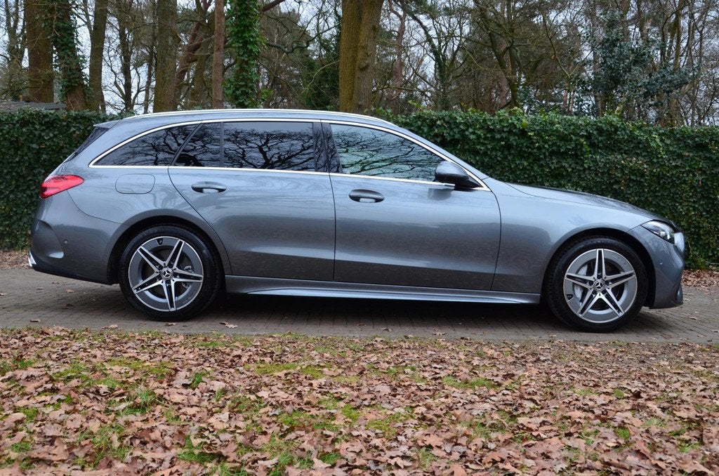 Mercedes-Benz C-klasse Estate 300 e AMG Line Automaat/Navi/P, Auto's, Mercedes-Benz, Automaat, Achterwielaandrijving, Euro 6, 167 km/l