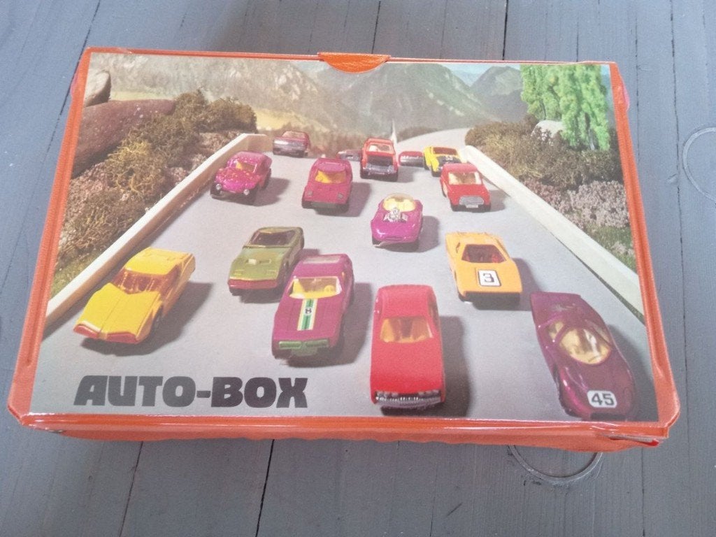 Leuke Auto-box koffer met matchbox en majorette autos, Ophalen of Verzenden