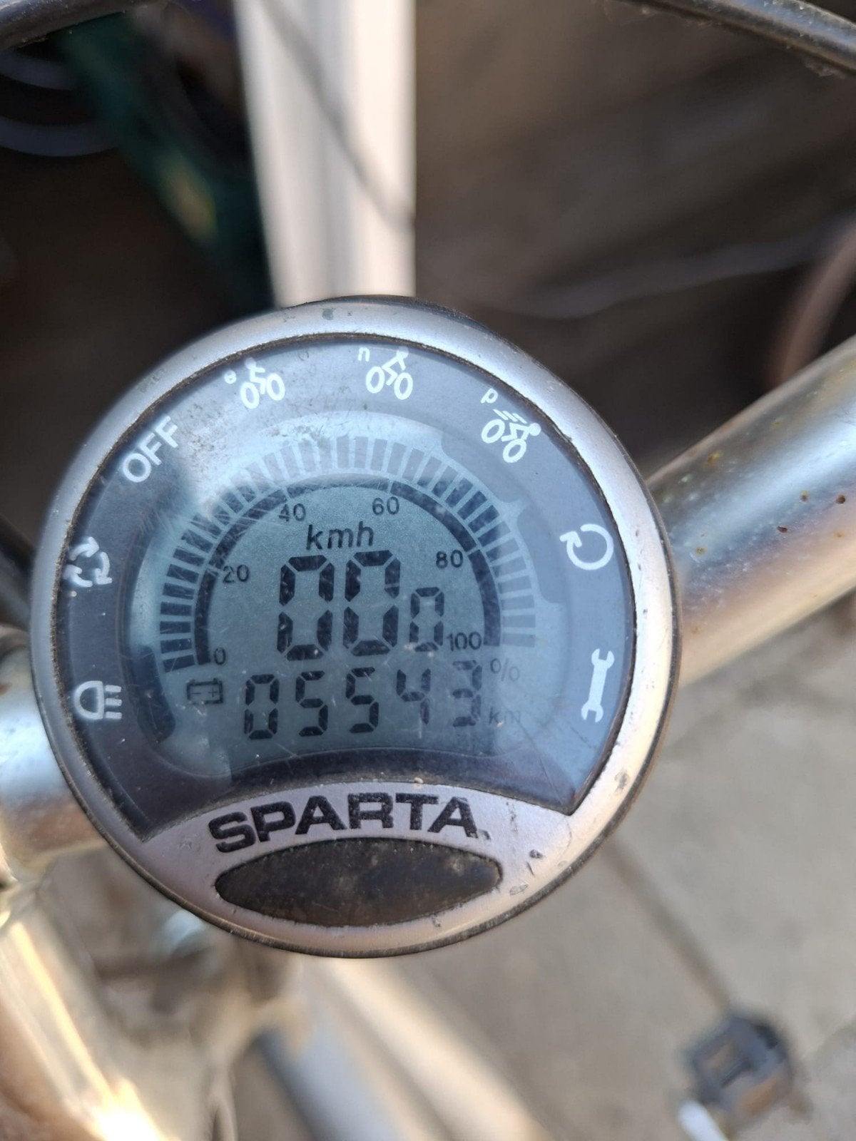 sparta ion onderdelen display rond met houder. oplader, Fietsen en Brommers, Fietsonderdelen, Ophalen of Verzenden