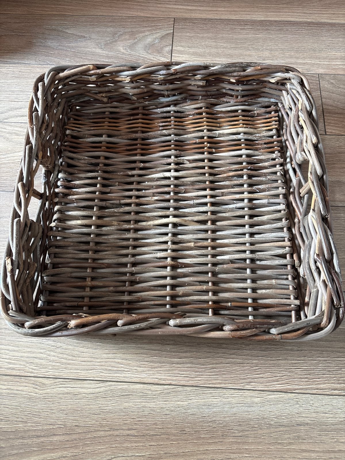 Mooi hout gevlochten rieten mand/dienblad - 50 cm RM style, Ophalen, Gebruikt, Gevlochten, Mand