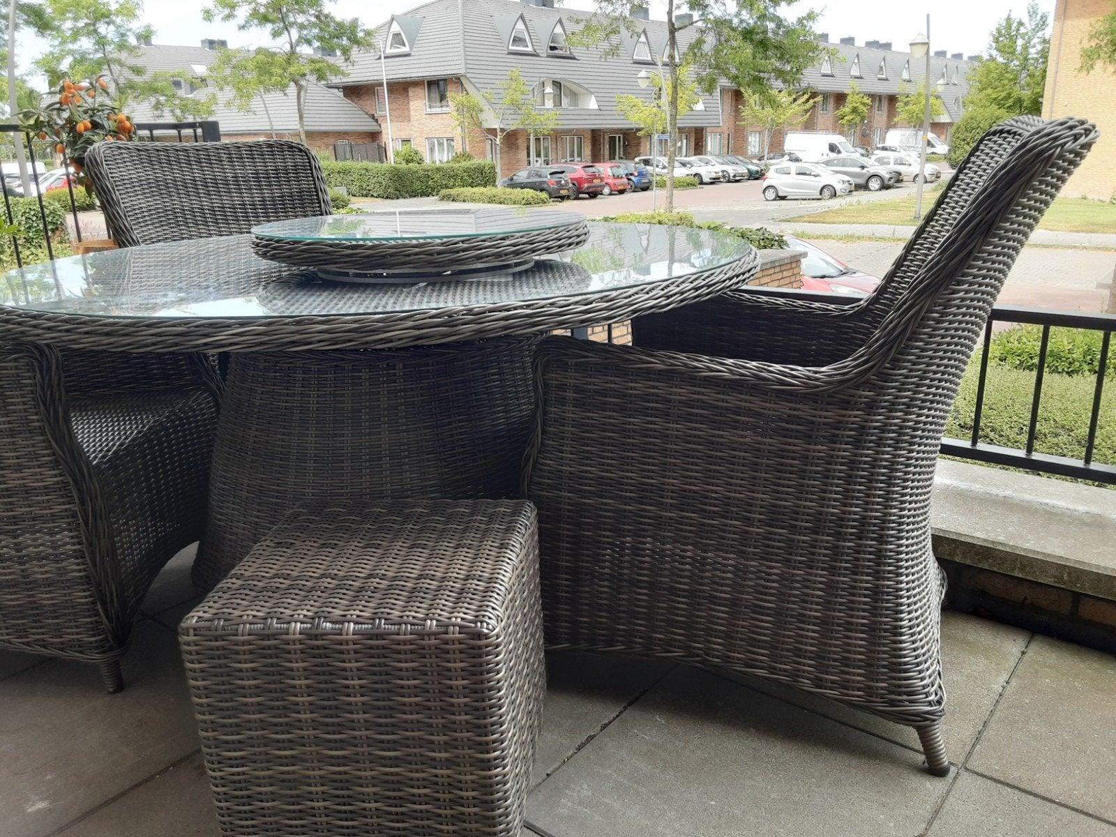 Ronde rattan tuintafel 140 cm met draaiplateau, Ophalen of Verzenden