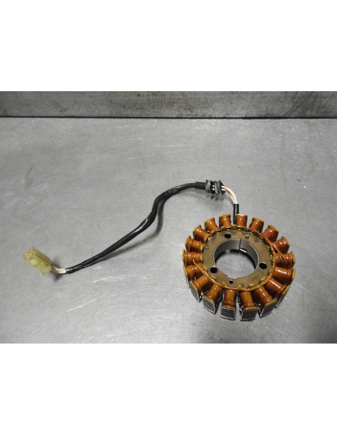 FZ6 2004 - 2007 Yamaha Alternator D1-42750