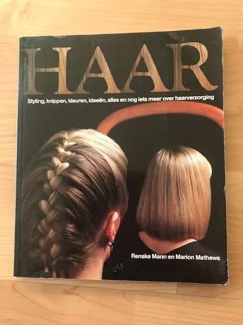 Haar - Auteur: Renske Mann - 9789023005797, Ophalen of Verzenden, Gelezen