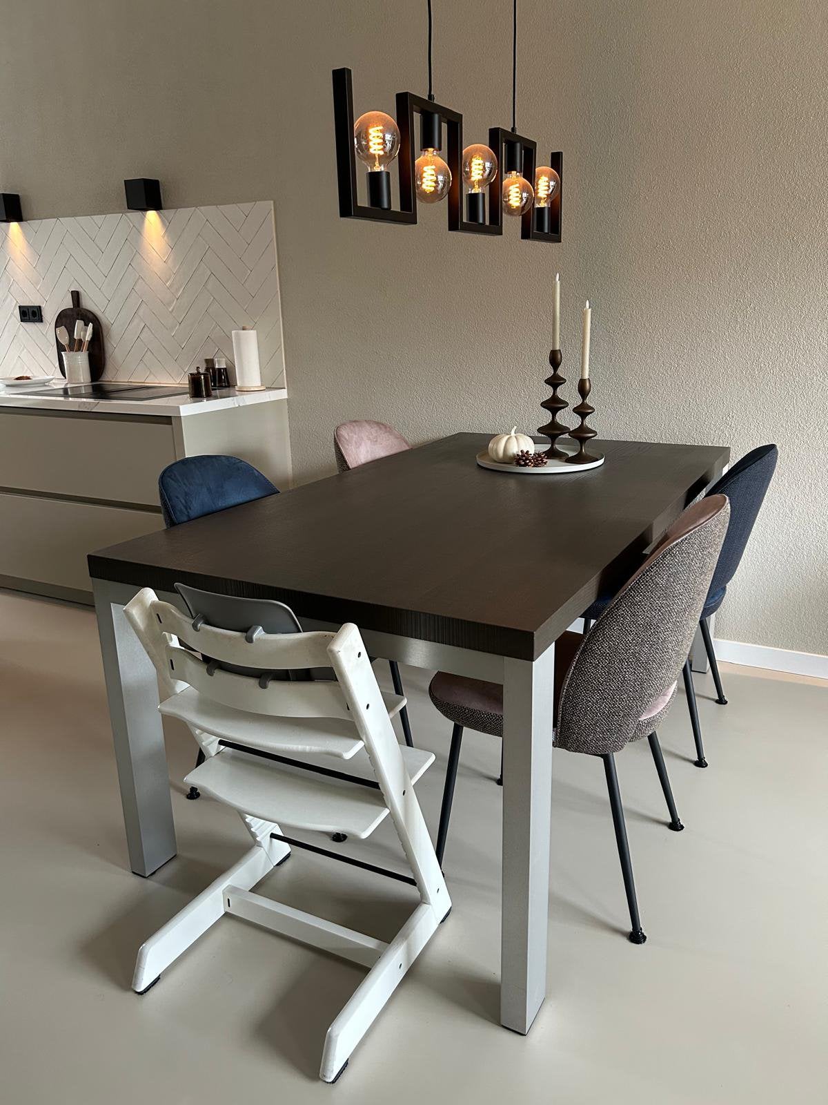 Moderne zwarte eetkamerlamp incl. 5 Straluma filamentlampen, Ophalen, E27 (groot), Zo goed als nieuw, Metaal