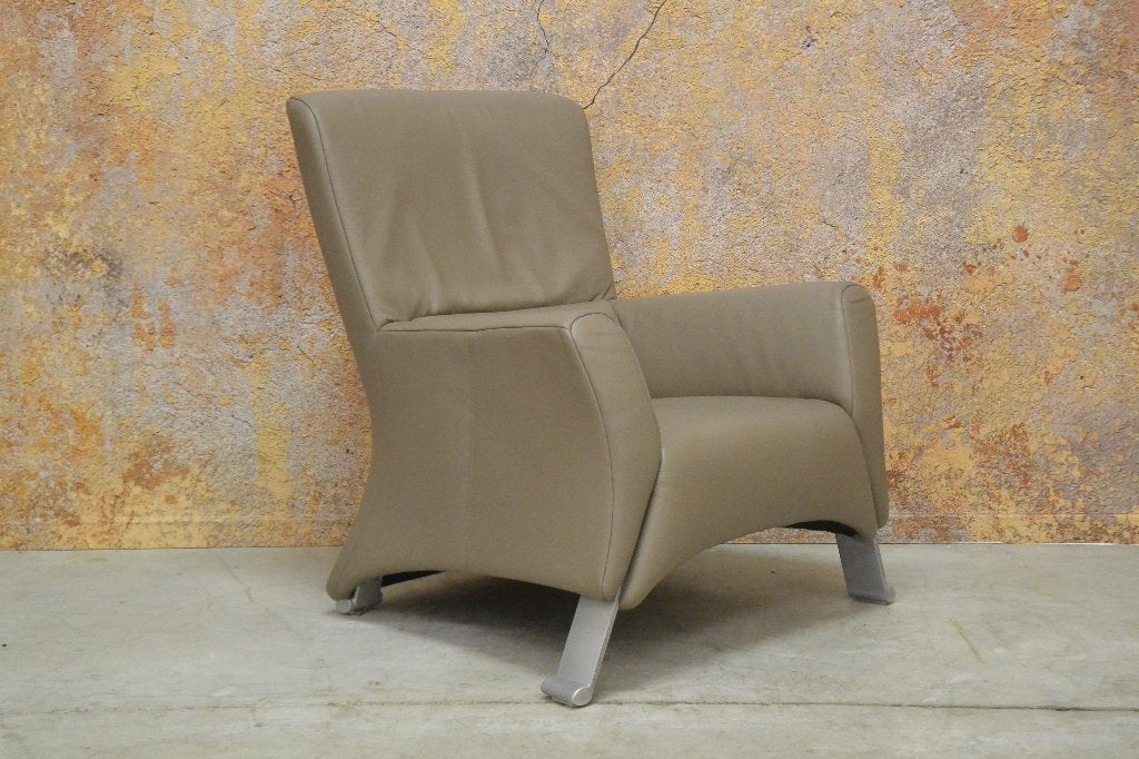 ZGANieuw! taupekleurige leren Rolf Benz 322 design fauteuil!, Huis en Inrichting, 75 tot 100 cm, Zo goed als nieuw, Rolf Benz