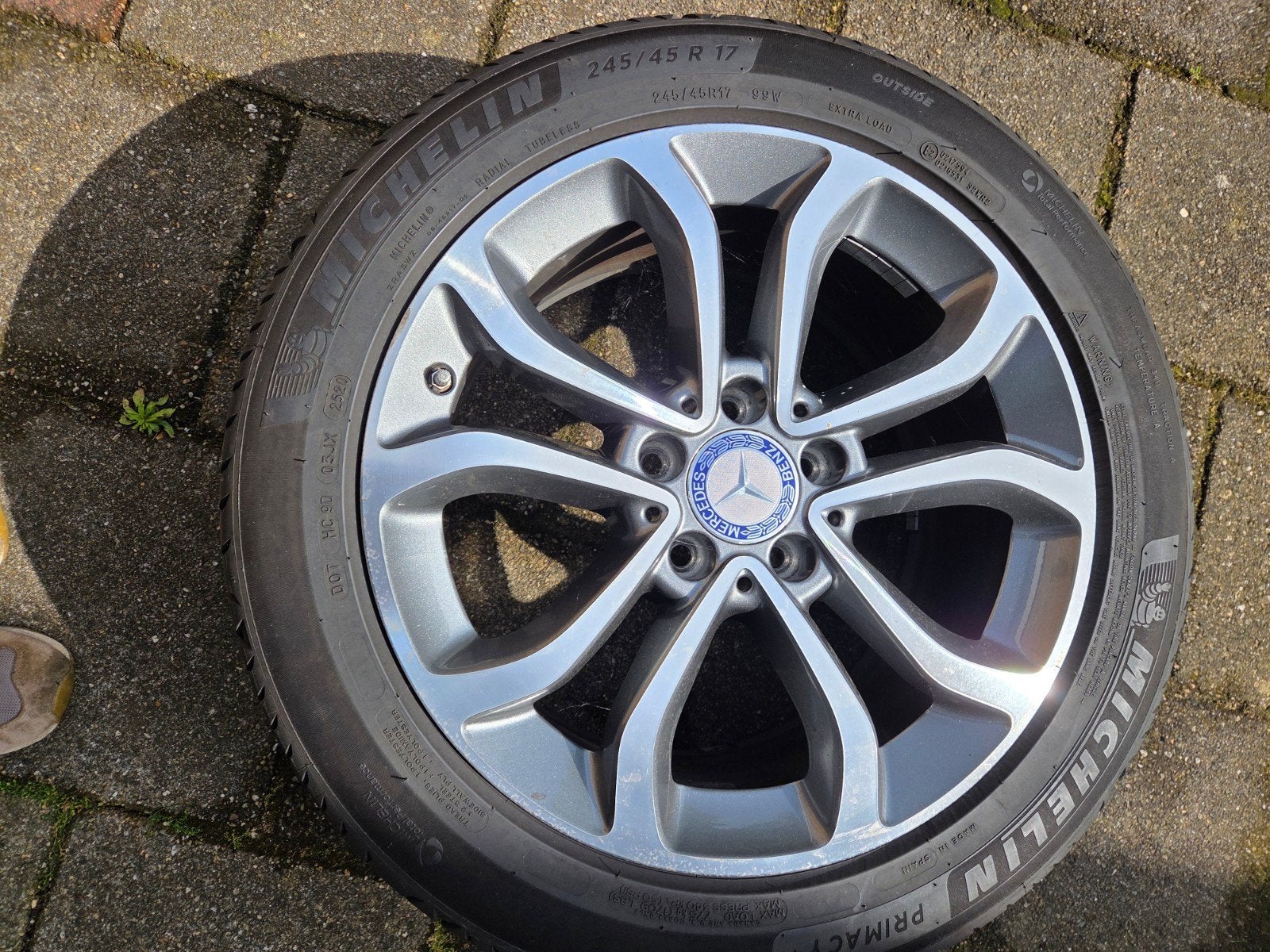 4 stuks Mercedes-Benz 17 inch velg met Michelin zomerband, Ophalen, Banden en Velgen, 17 inch, Personenwagen