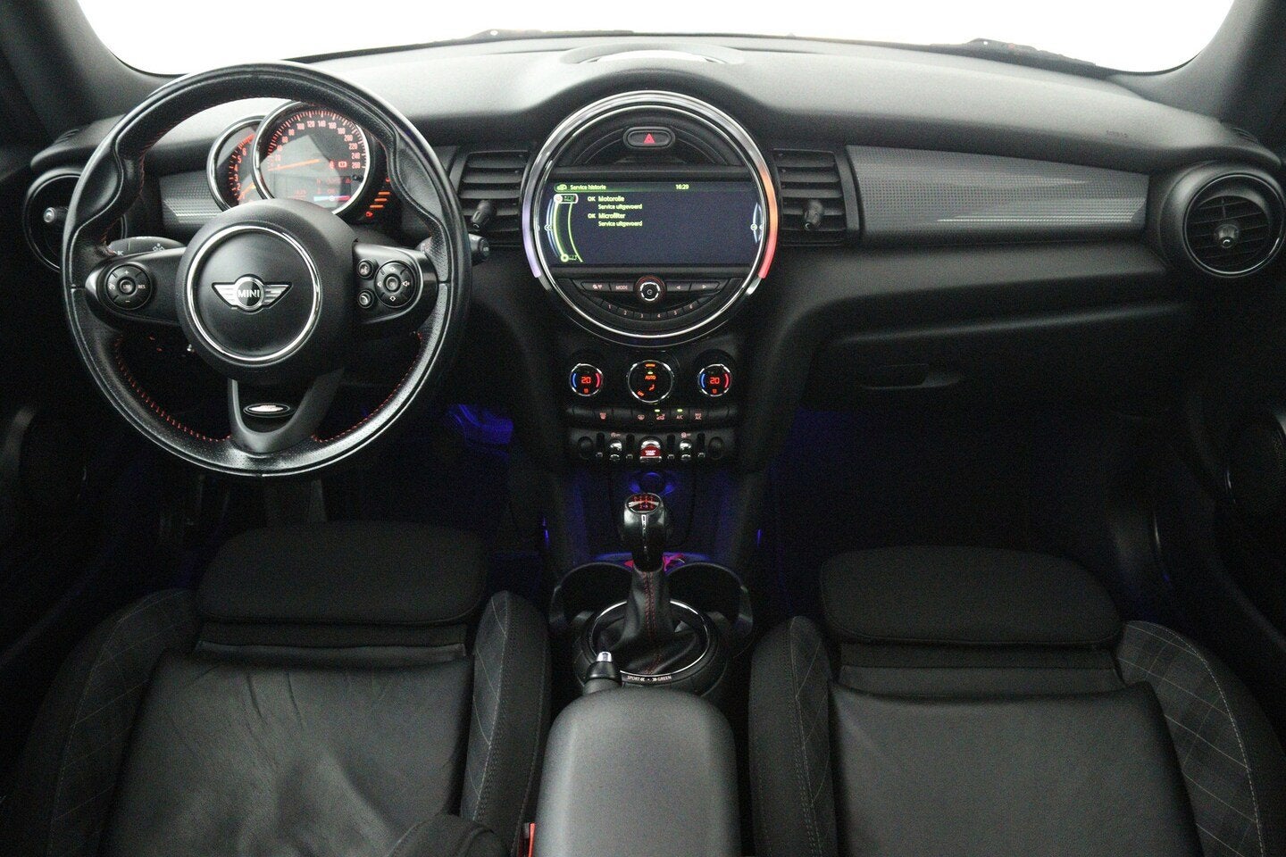 MINI Cooper 1.5 Chili (PANORAMADAK, GROOT-NAVIGATIE, LED, SP, Auto's, Mini, Voorwielaandrijving, 136 pk, Gebruikt, Euro 6