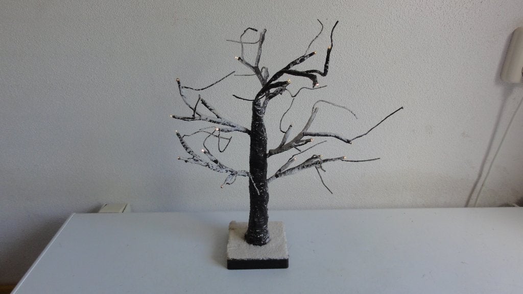 Baobab boom met verlichting, leuke mini kerst baobab boom, Ophalen of Verzenden, Zo goed als nieuw