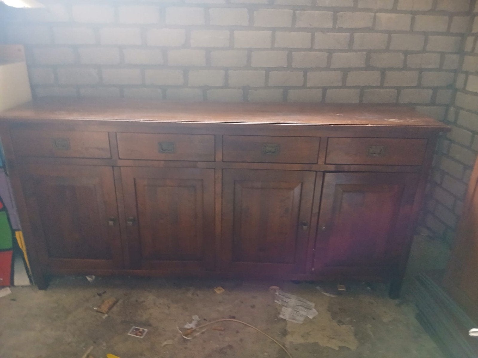 Massief houten dressoir met lades en deuren, Huis en Inrichting, Gebruikt, Met lade(s), Klassiek, 150 tot 200 cm
