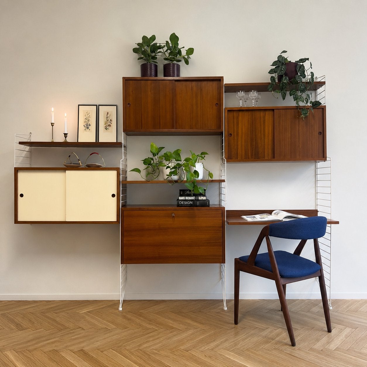 Vintage design wandmeubel •Nisse String•, Huis en Inrichting, Gebruikt, ., Ophalen of Verzenden, 200 cm of meer