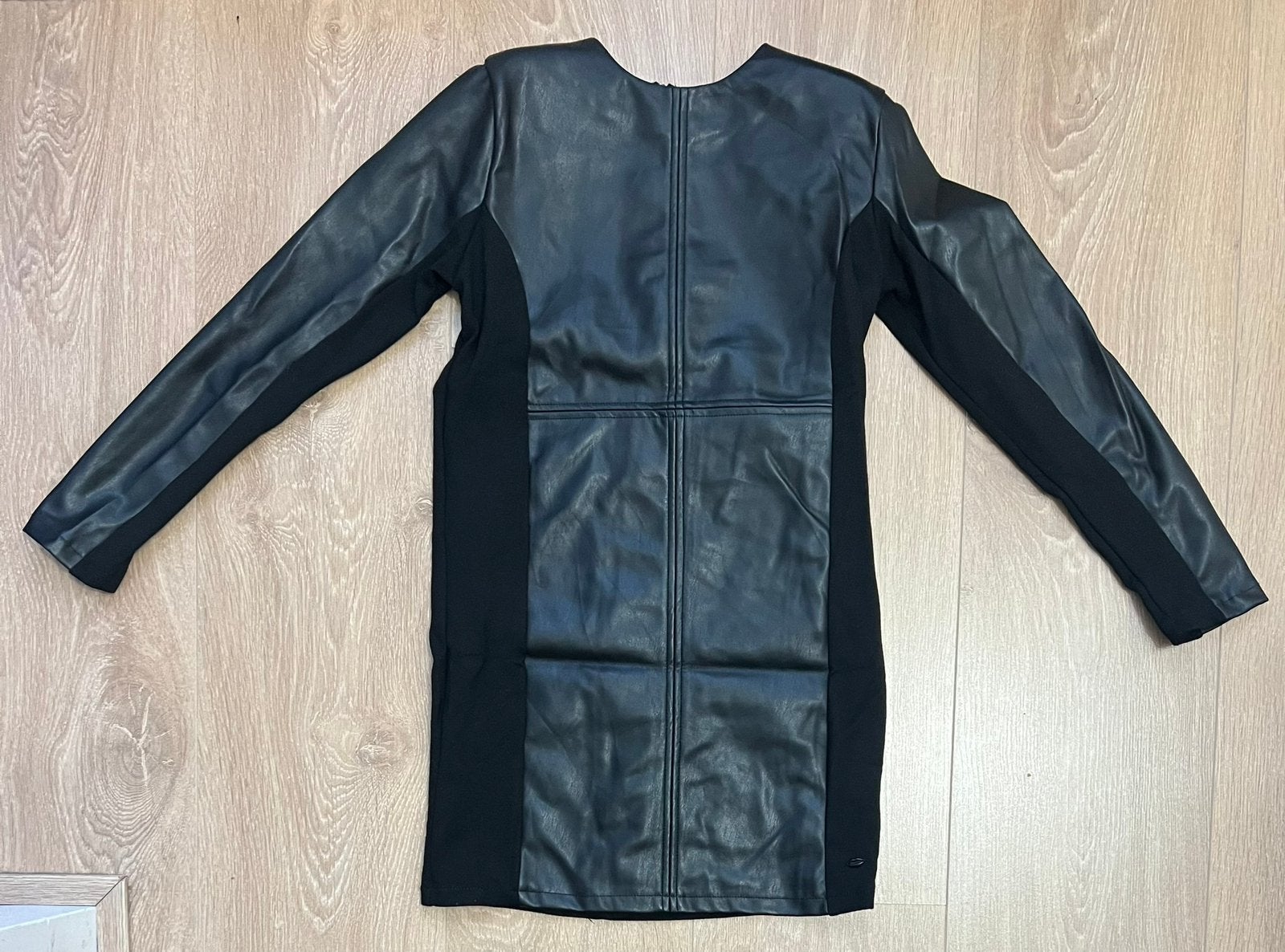Shoeby jm x Nicolette van Dam jurk zwart maat 122/128., Kinderen en Baby's, Kinderkleding | Maat 122, Zo goed als nieuw, Meisje