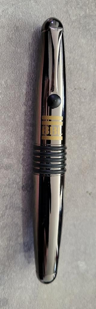 Iridium point vulpen, Verzamelen, Pennenverzamelingen, Zo goed als nieuw, Met reclame, Vulpen, Ophalen