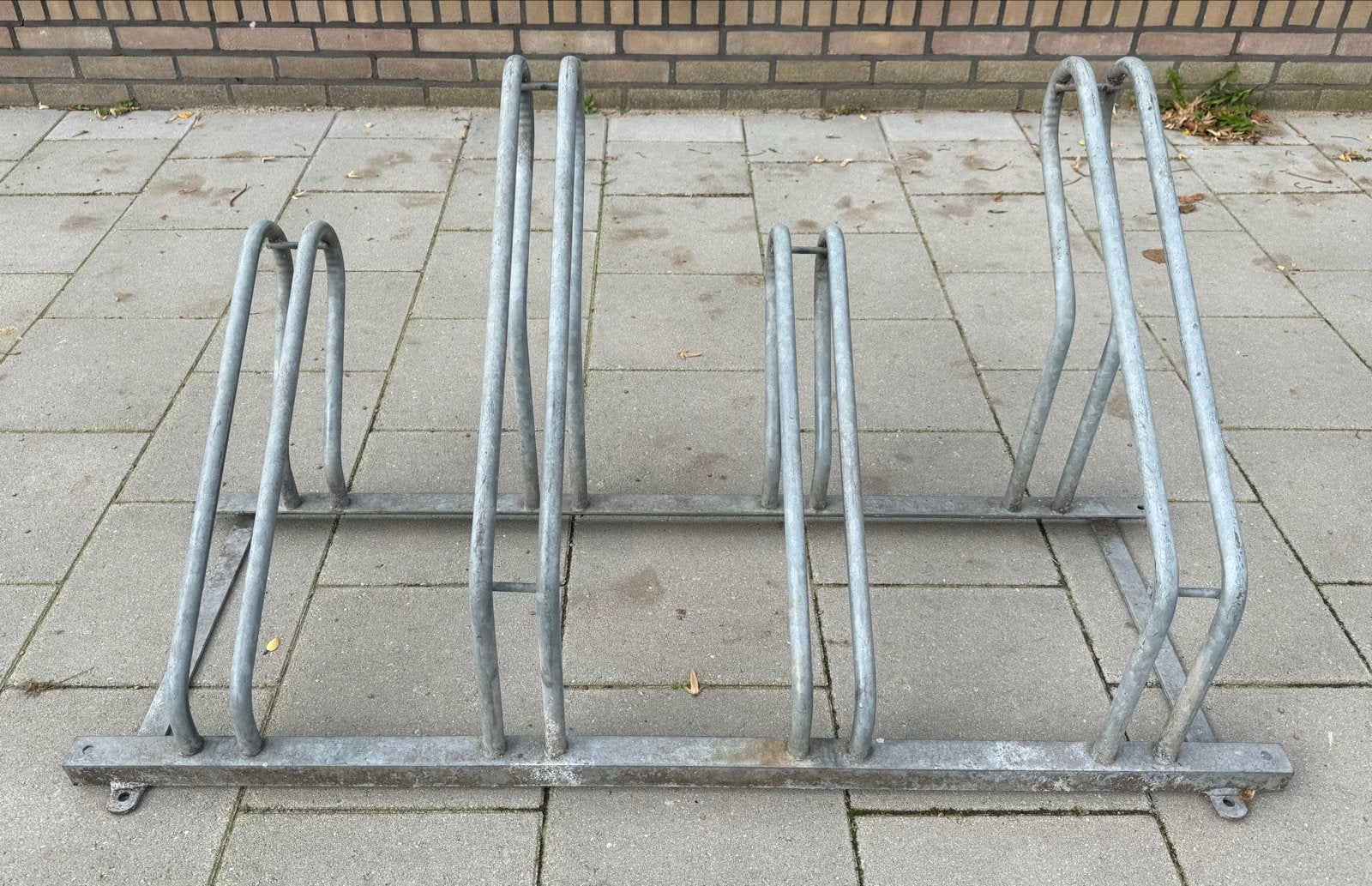 Gegalvaniseerd fietsenrek voor 4 fietsen (2 hoog/2 laag), Ophalen, Gebruikt