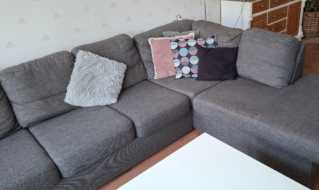 Mooie en ruime hoekbank, Huis en Inrichting, Ophalen, 250 tot 300 cm, Hoekbank, 75 tot 100 cm