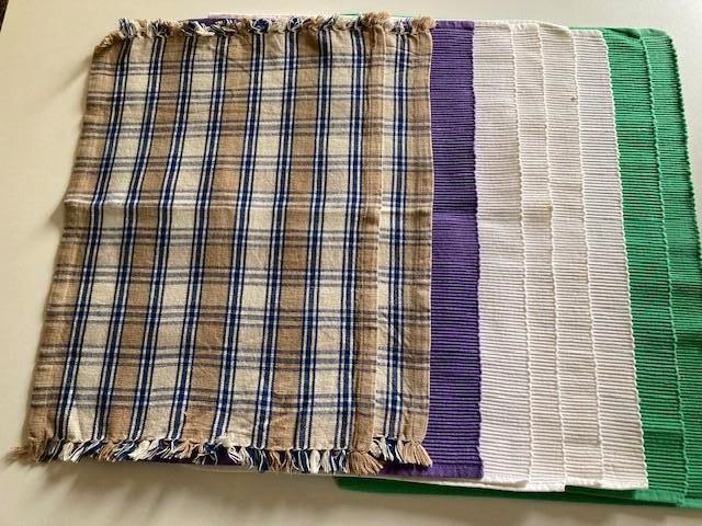 Hema placemats effen en geruit  div. kleuren, Huis en Inrichting, Keuken | Textiel, Zo goed als nieuw, Placemat, Overige kleuren