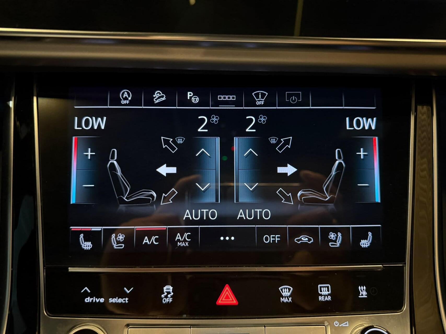 Foto 23 van Audi Q7 55 TFSI Quattro SQ7 uitv|7Pers|B&O|Pano|360|Matrix|