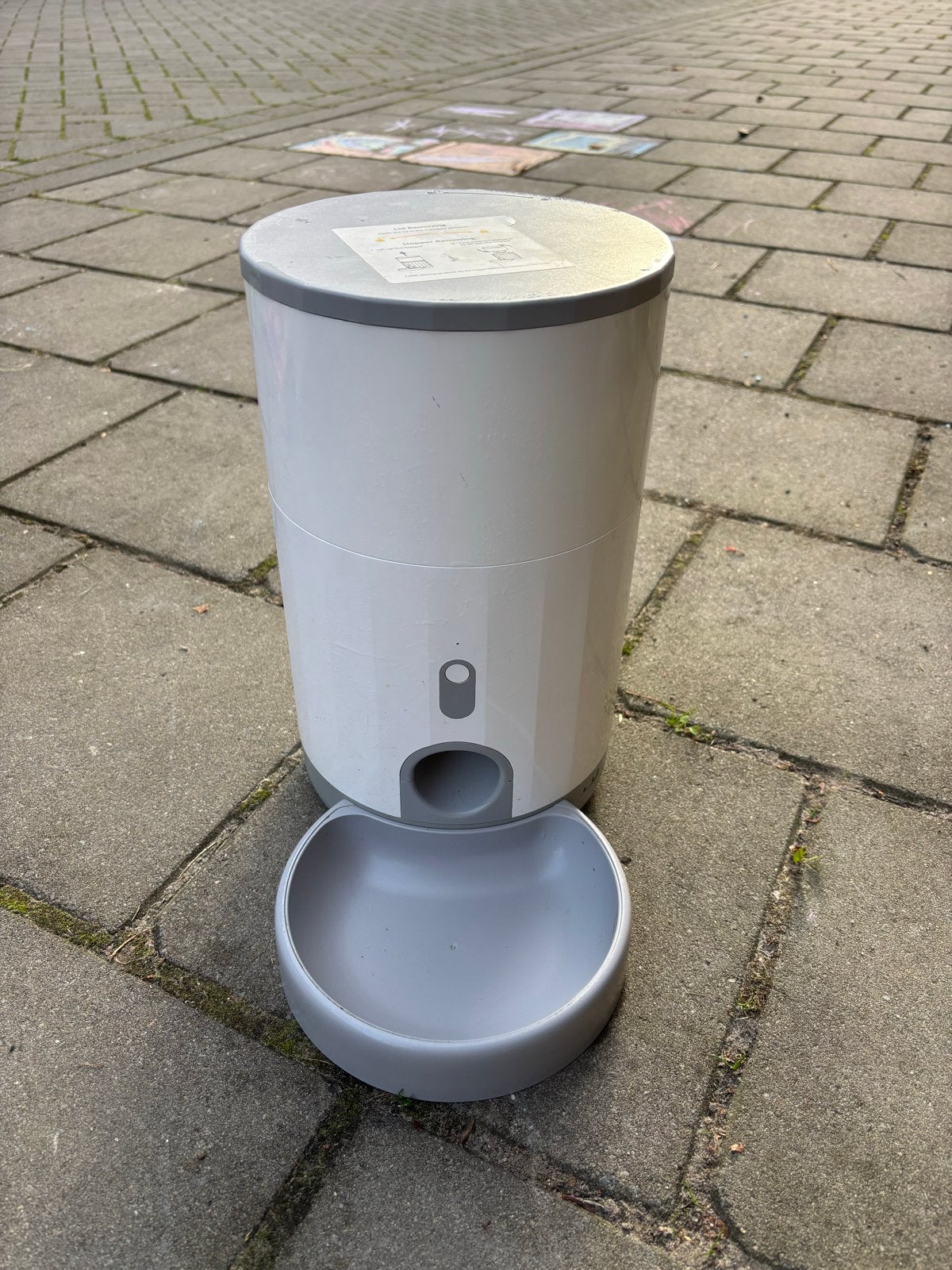 Automatisch kattenvoer, Ophalen, Kat