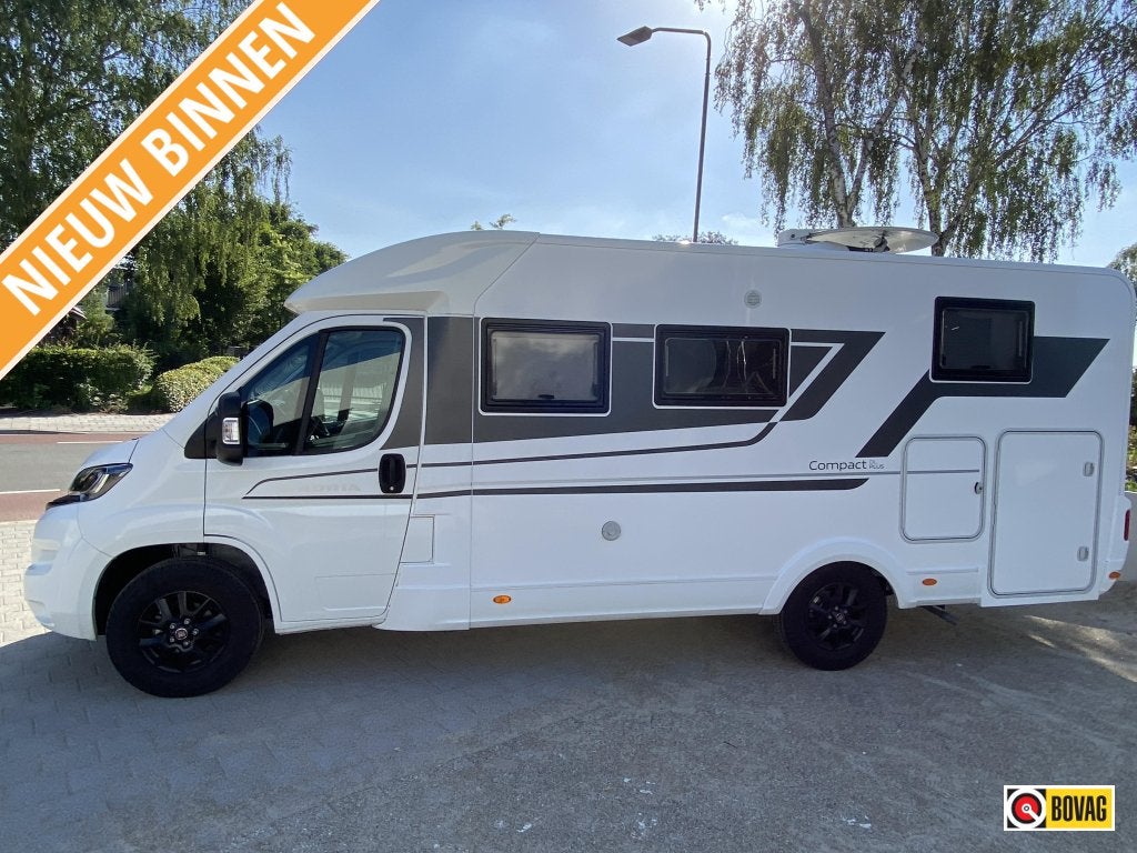Adria Compact PLUS DL 3500km Nieuwstaat!, Caravans en Kamperen, Chemisch toilet, Ringverwarming, Fiat, 6 tot 7 meter