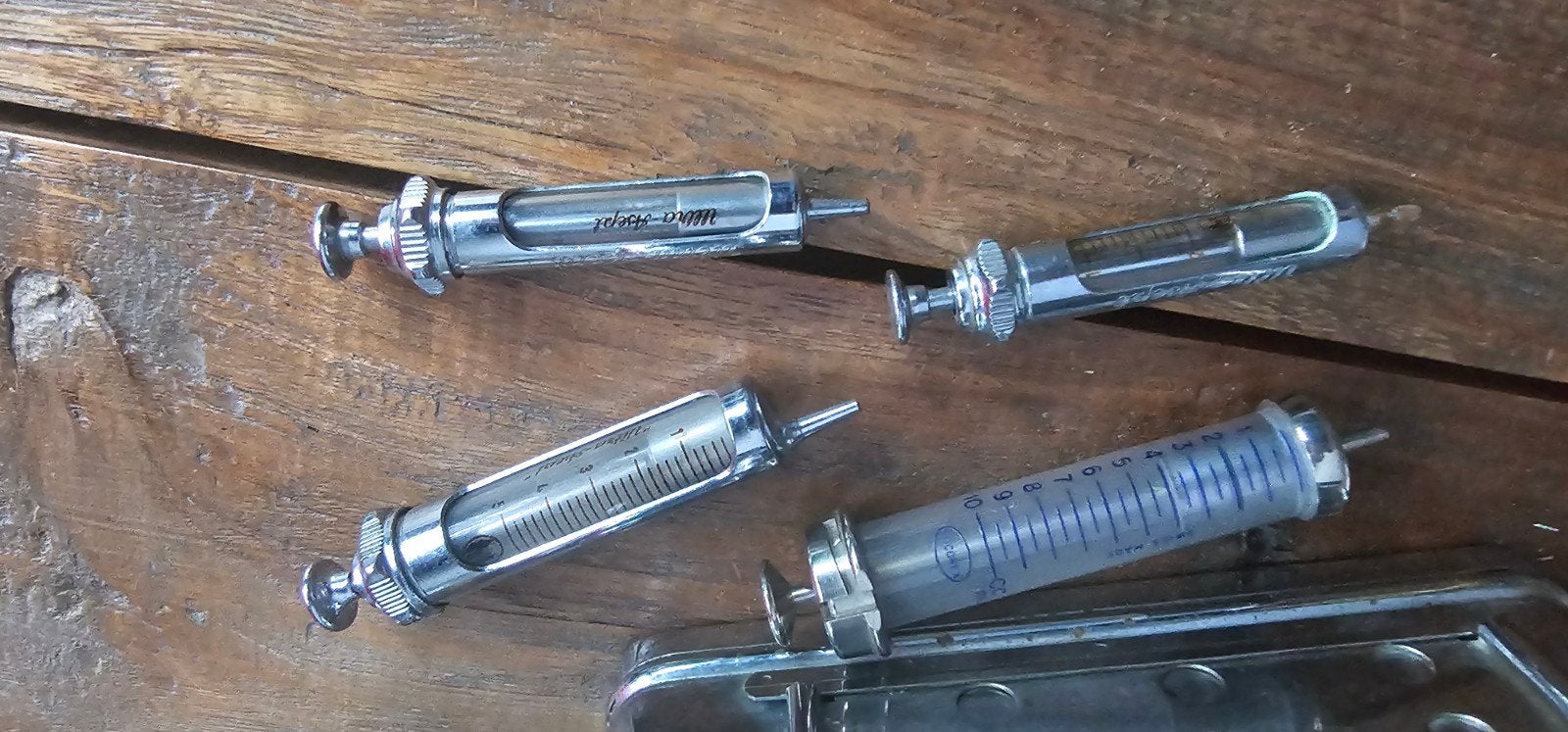 Vintage Medische Injectiespuiten Set in Sterilisatie Box, Ophalen of Verzenden