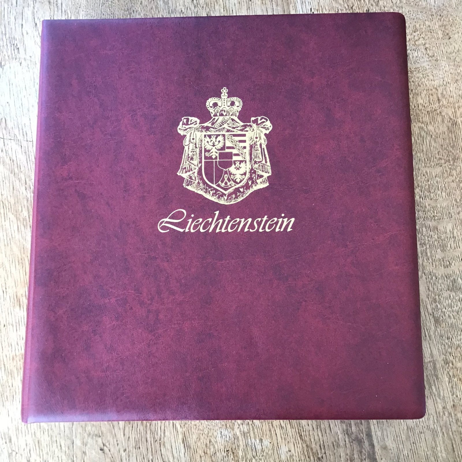 Liechtenstein  Lux Album, Ophalen of Verzenden, Nederland en Buitenland