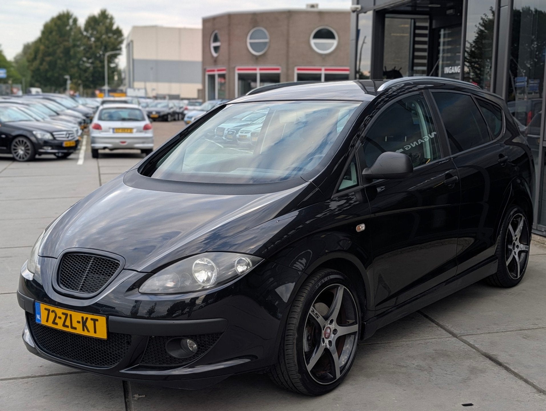 Seat Altea XL 2.0 FSI Stylance - Automaat - Cruise -, Auto's, Stof, Zwart, 4 cilinders, Zwart