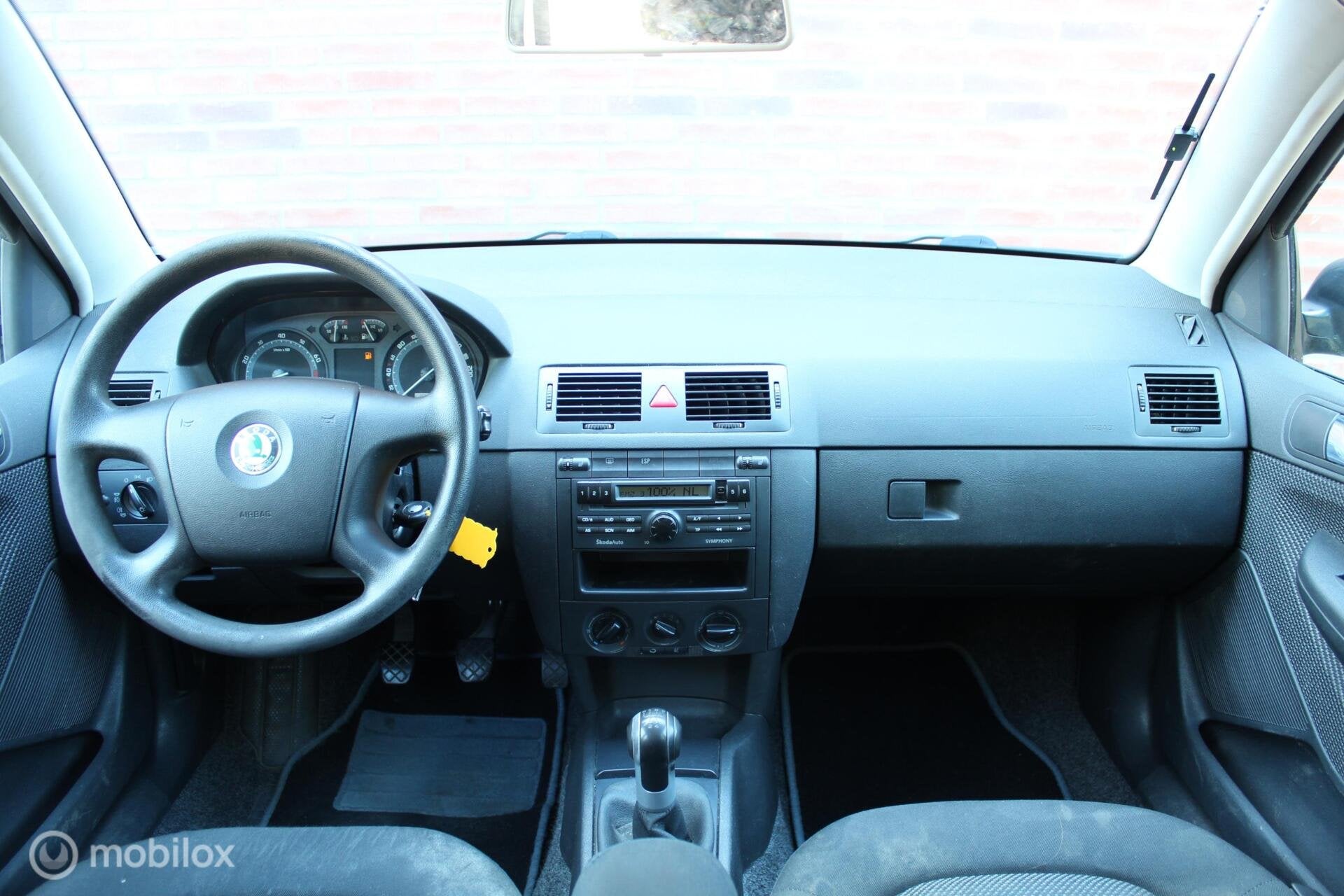 Skoda Fabia Combi 1.4-16V Elegance+|Export Koopje |Geen apk!, Auto's, Skoda, Gebruikt, 4 cilinders, 49 €/maand, Handgeschakeld