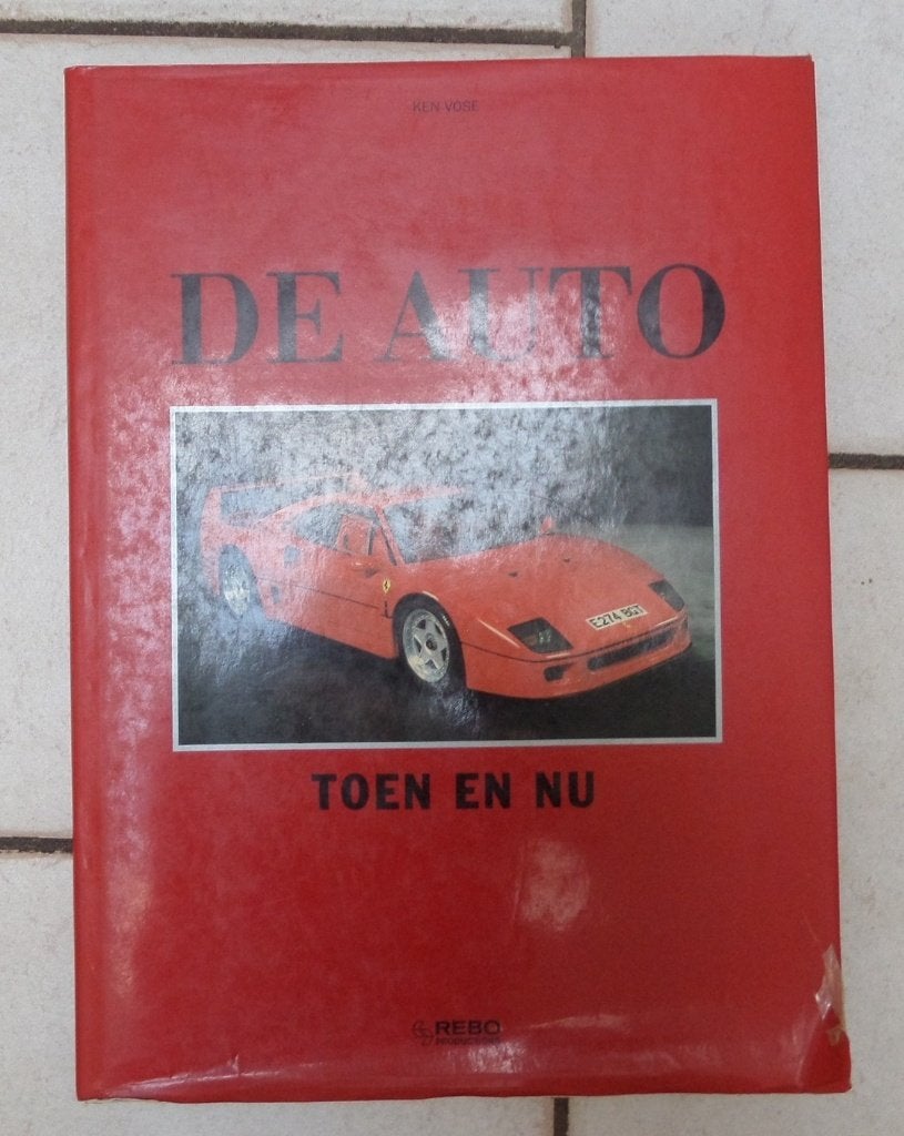 Verschillende oude auto jaarboeken., Ophalen of Verzenden, Auto's