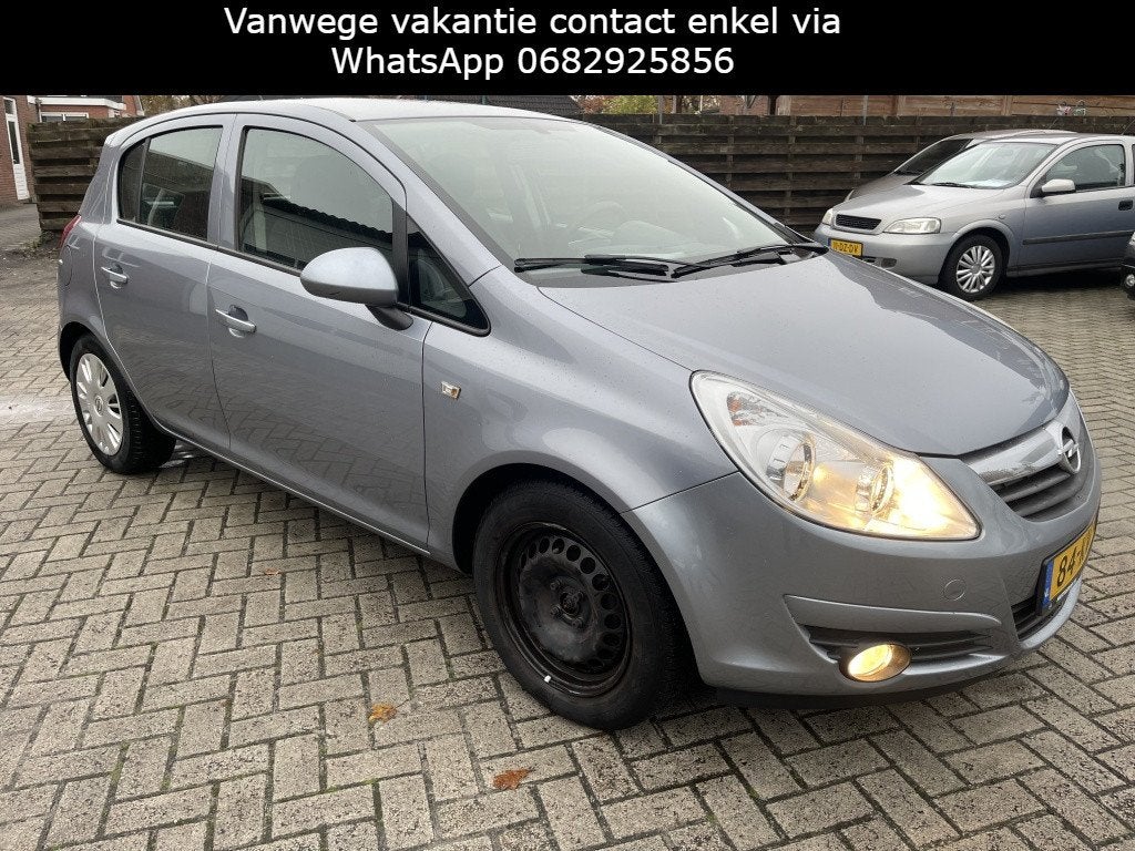 Opel Corsa 1.4 16v Airco Cruise control APK: Nieuw bij aflev, Voorwielaandrijving, 1063 kg, Gebruikt, 4 cilinders