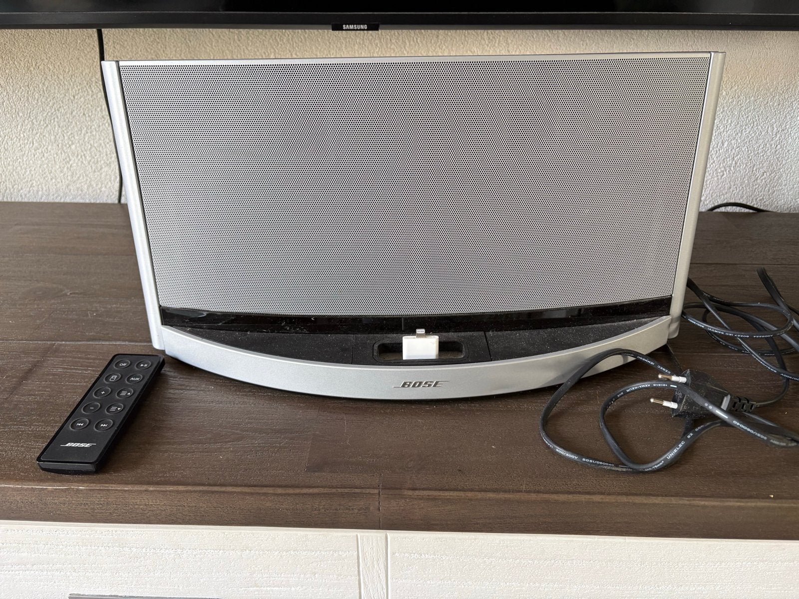 Bose SoundDock digitale muziek systeem met afstandsbediening, Ophalen, Zo goed als nieuw, Bose, Minder dan 60 watt