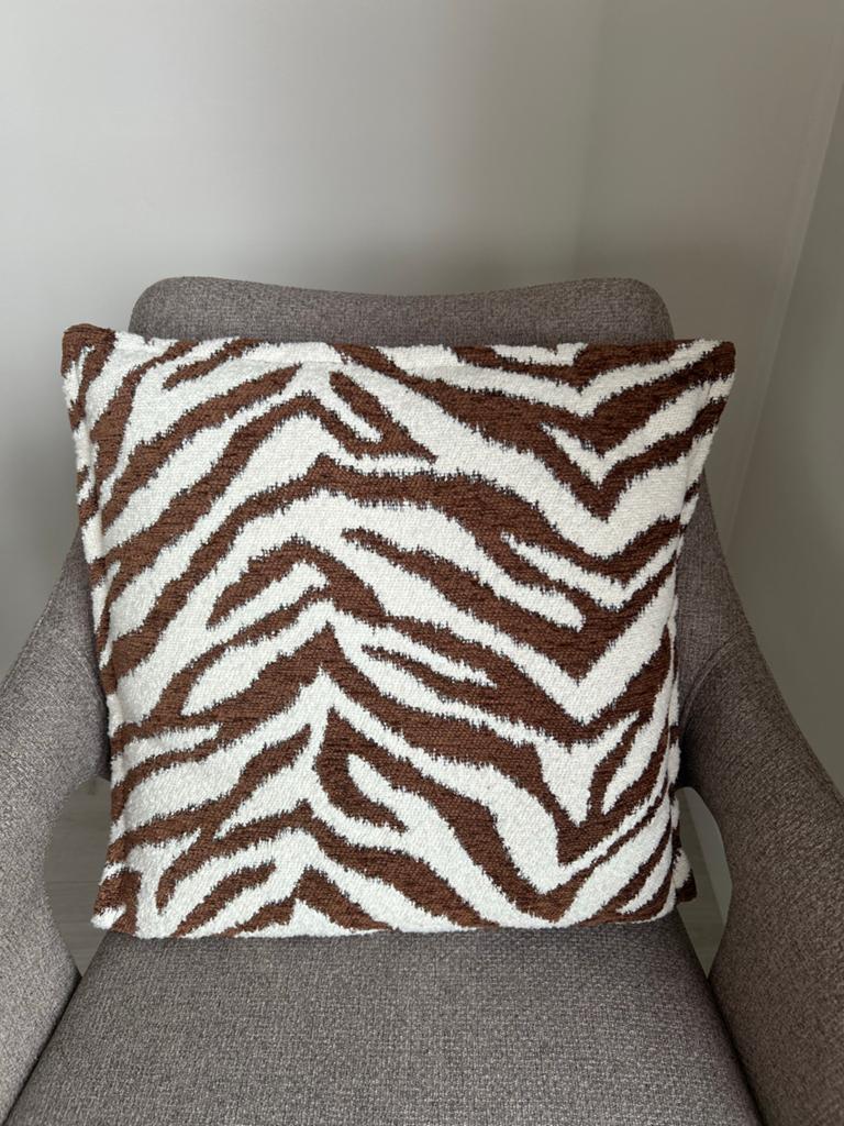 sierkussen met zebraprint, Ophalen of Verzenden, Nieuw, Bruin, Vierkant