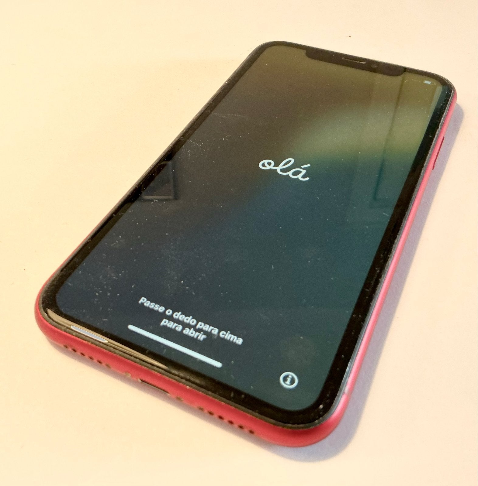 Apple iPhone XR 64GB Rood - Zo goed als nieuw, Telecommunicatie, Ophalen, 89 %, IPhone XR, Zo goed als nieuw