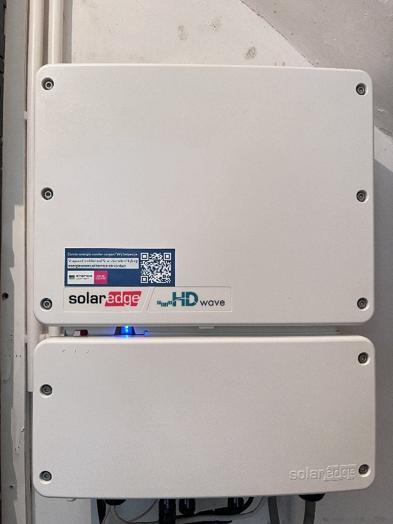 Solar Edge omvormer SE5000H + Hub connection unit, Ophalen, Zo goed als nieuw