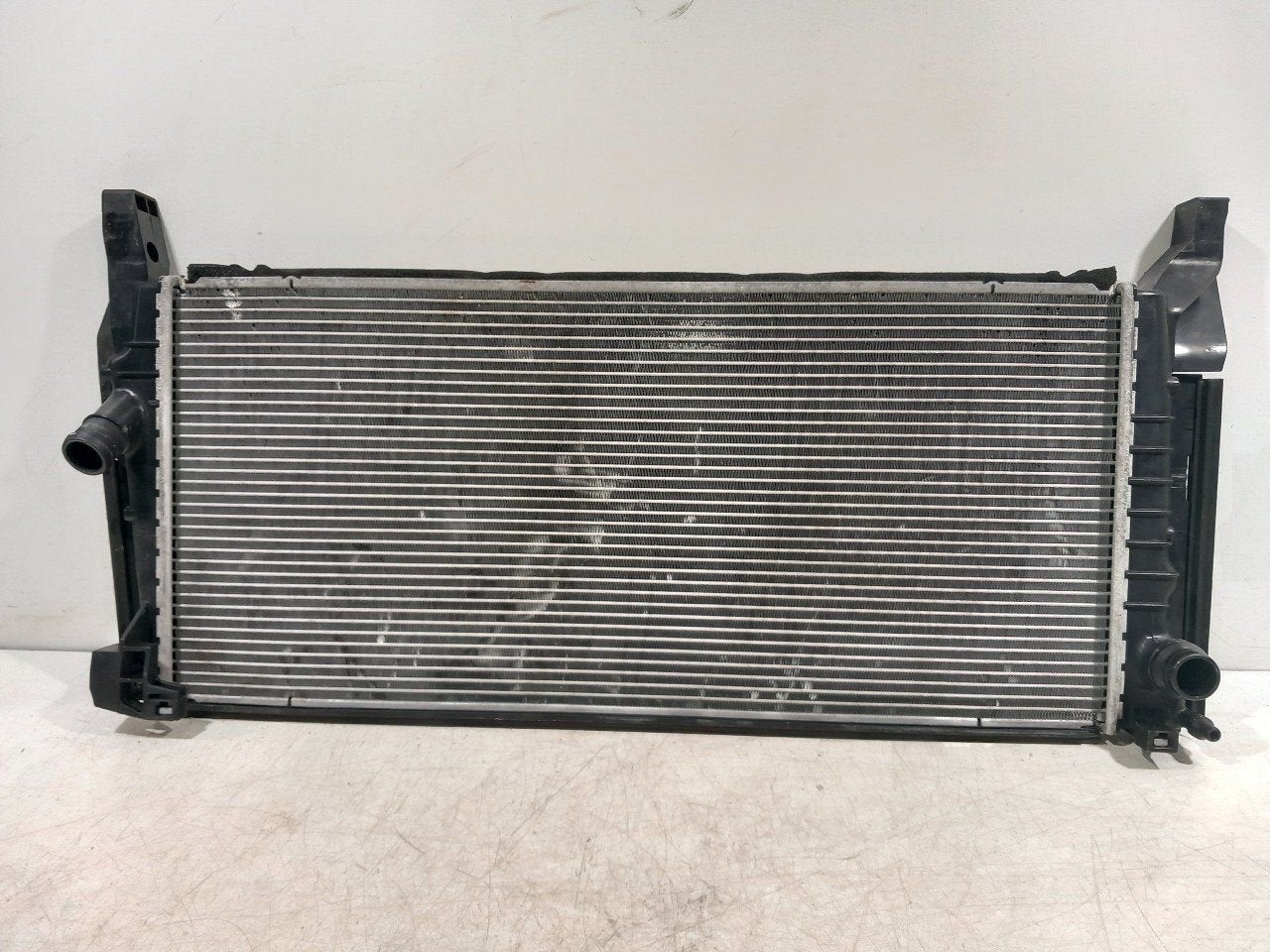 Radiateur BMW 2 serie, Onderdelen@venauto.nl, Van der Ven Autorecycling B.V., Gebruikt, Ettenseweg 76, 4706 PB Roosendaal, The Netherlands