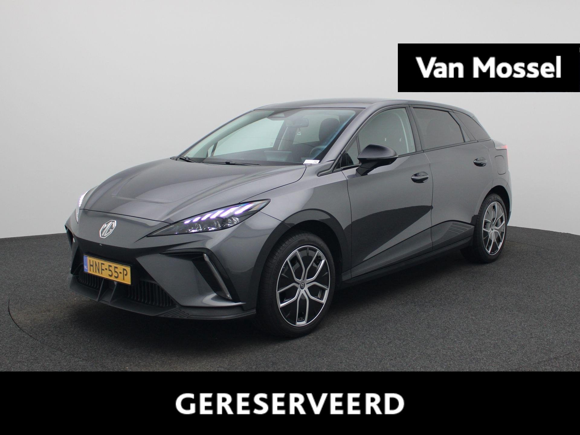 MG 4 Luxury 64 kWh | 1e-EIG. | SoH 99,3 % | WLTP 435 KM | Na, Auto's, Automaat, Achterwielaandrijving, Gebruikt, Zwart