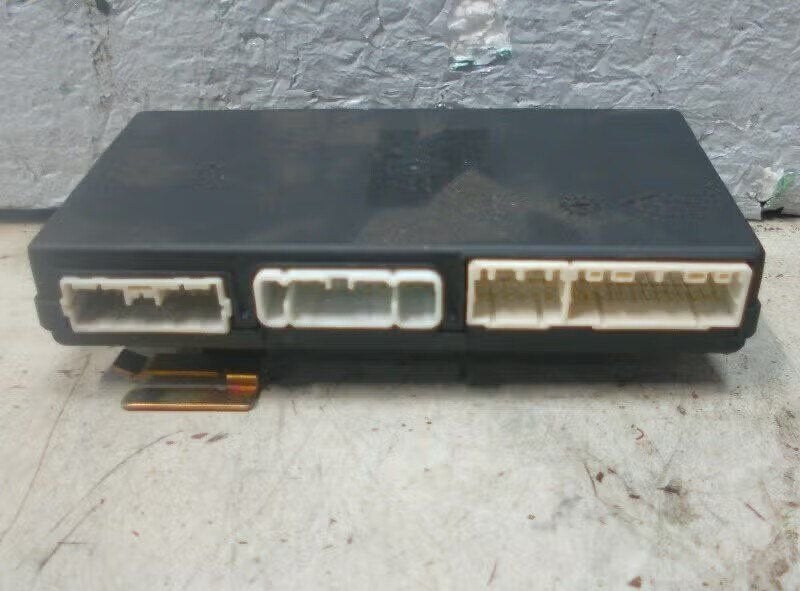 COMPUTER CENTRALE VERGRENDELING Volvo V40 (VW) (30638707), Gebruikt, Info@volvocars.com, Ophalen of Verzenden, Volvo