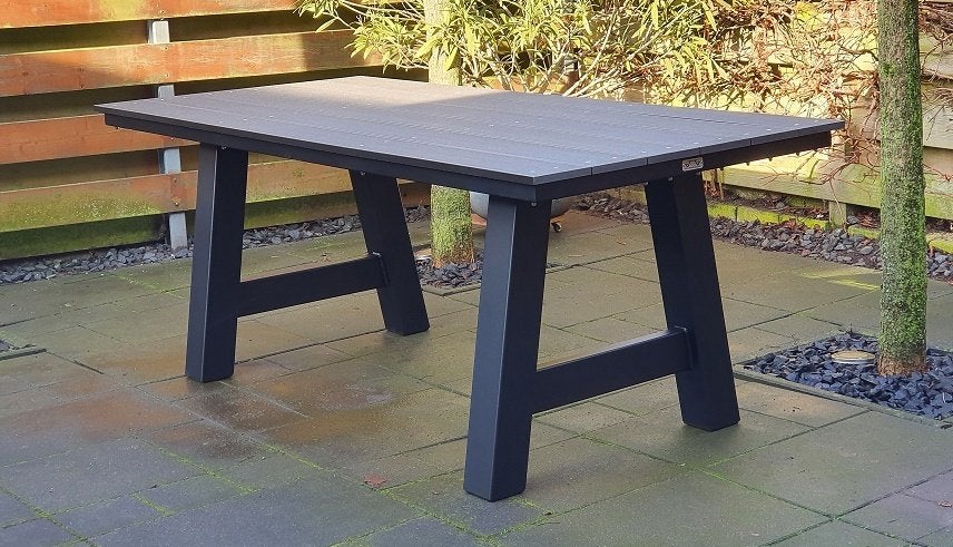 Tuintafel 2 meter mat zwart gecoat met composiet planken, Ophalen, HCD, Dieselstraat 8, Nieuw