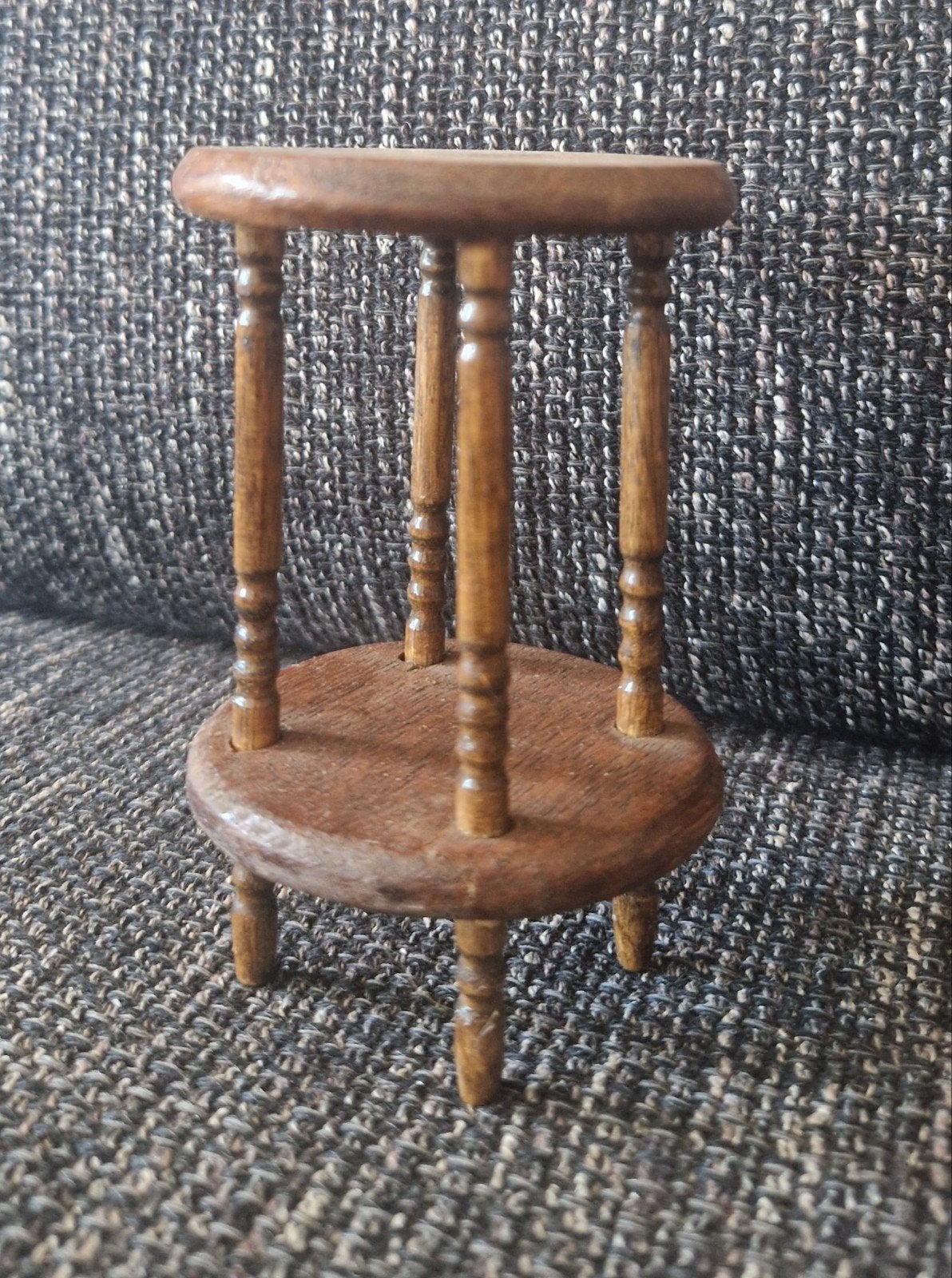 Houten handgemaakt plantentafeltje voor Barbiepoppen, Ophalen of Verzenden, Nieuw, Decoratie