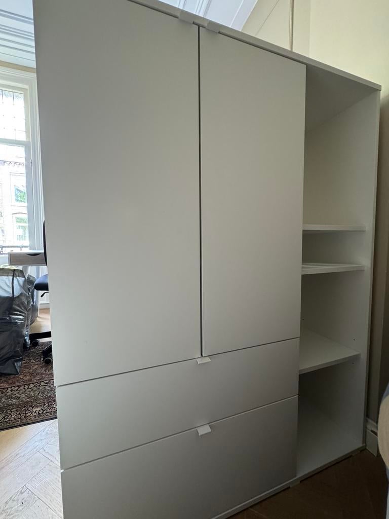White IKEA wardrobe with 2 doors, 2 drawers and open shelves, Huis en Inrichting, Ophalen, Gebruikt, 150 tot 200 cm, 25 tot 50 cm