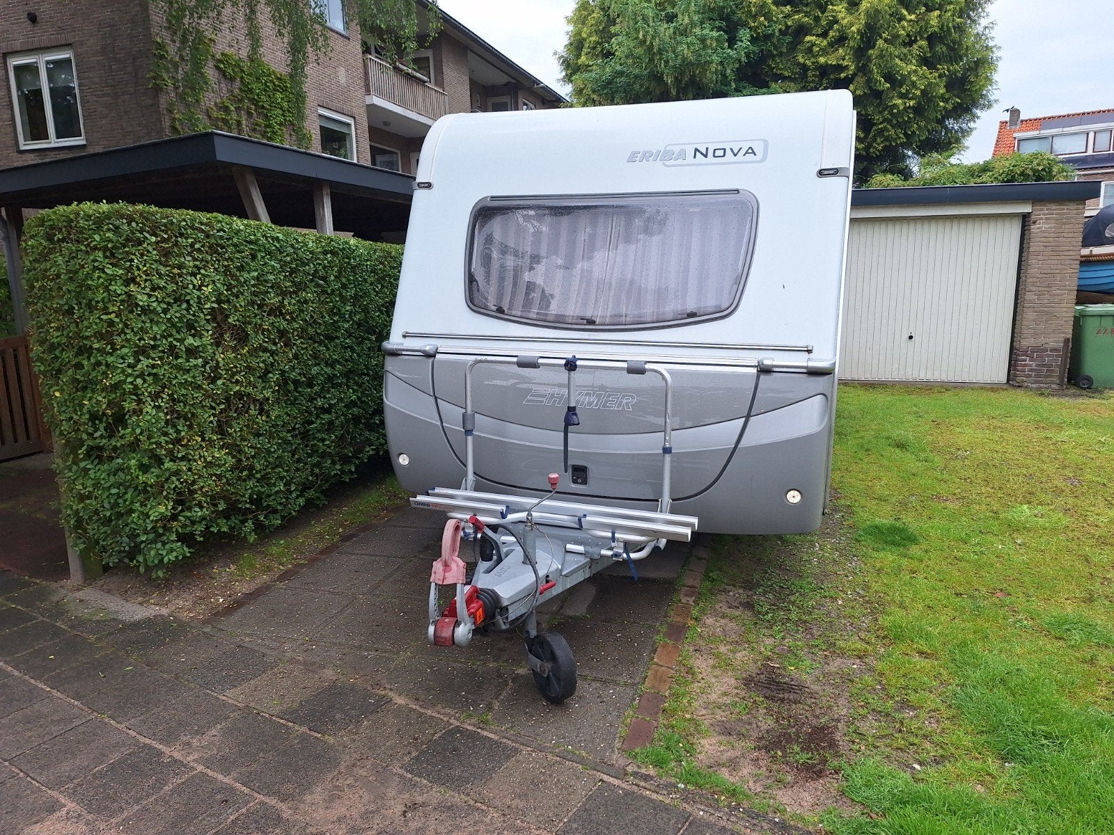Eriba Nova 465 met mover, zonnepaneel en oven Frans bed, Caravans en Kamperen, Caravans, Particulier