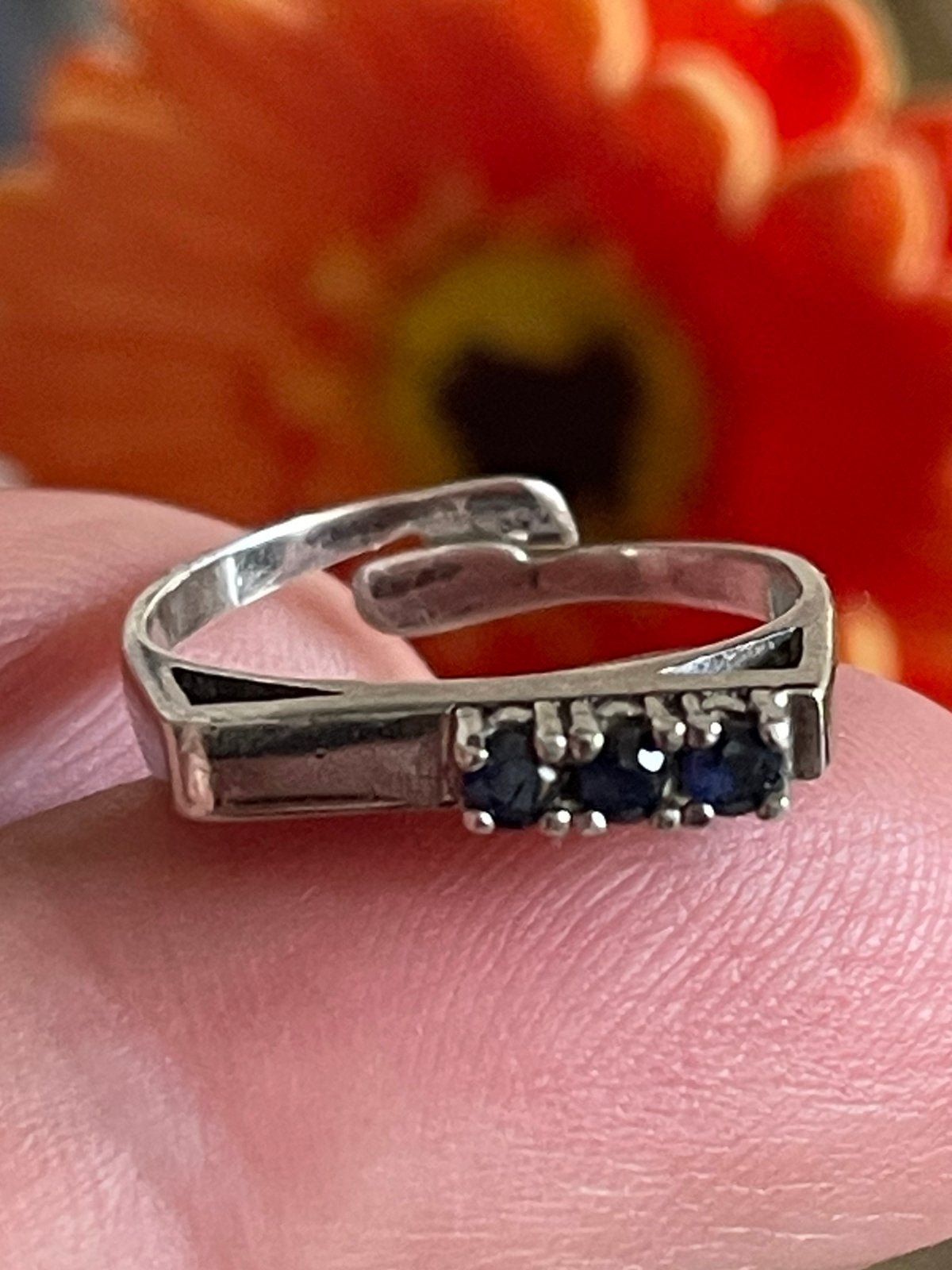 zilveren stelbare vintagering met saffier edelstenen, Ophalen of Verzenden, Nvt, Dame, Nvt