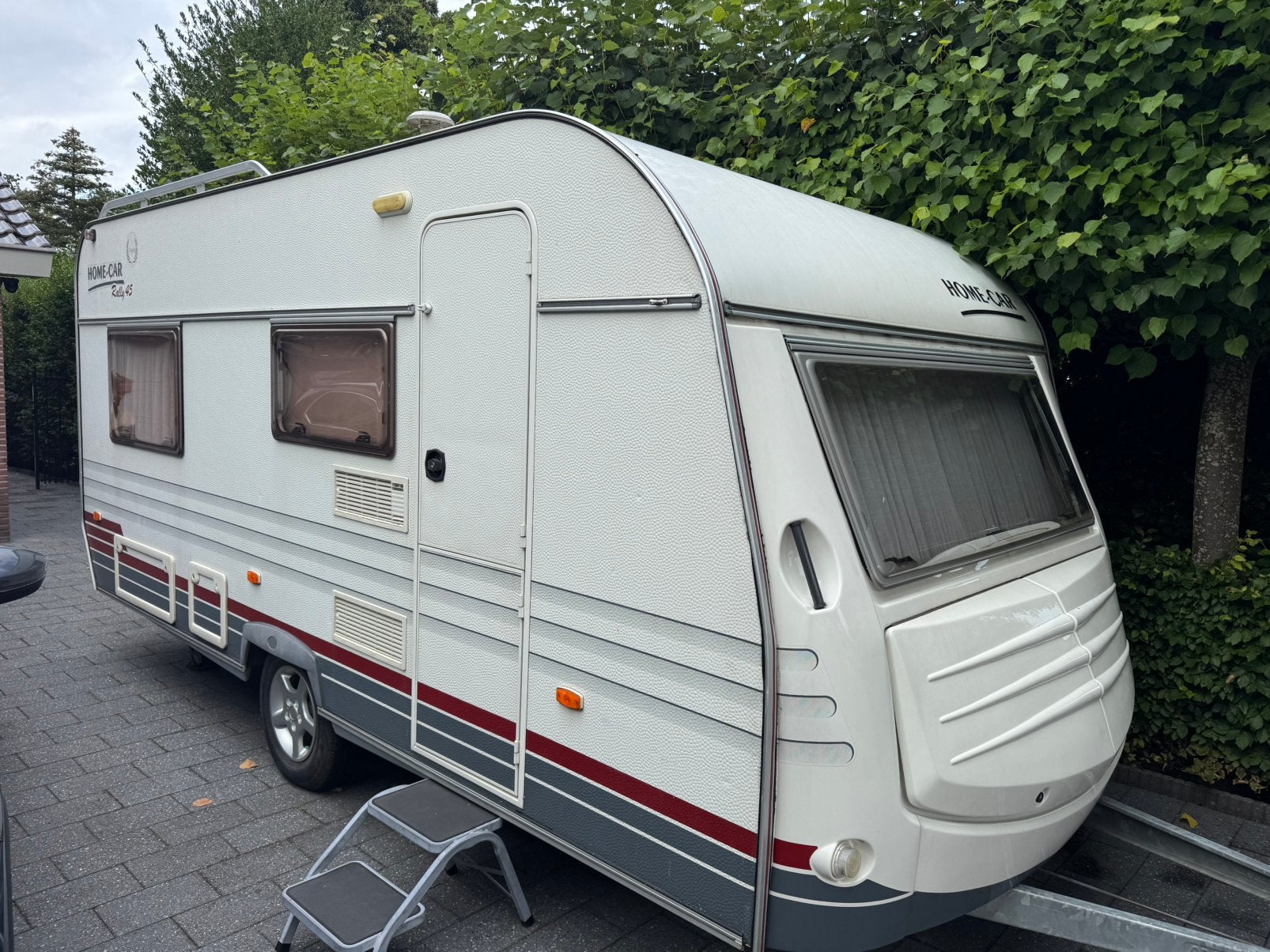 Homecar 2002 vast fransbed gezellige caravan, Rondzit, 750 - 1000 kg, Particulier, Tot en met 4