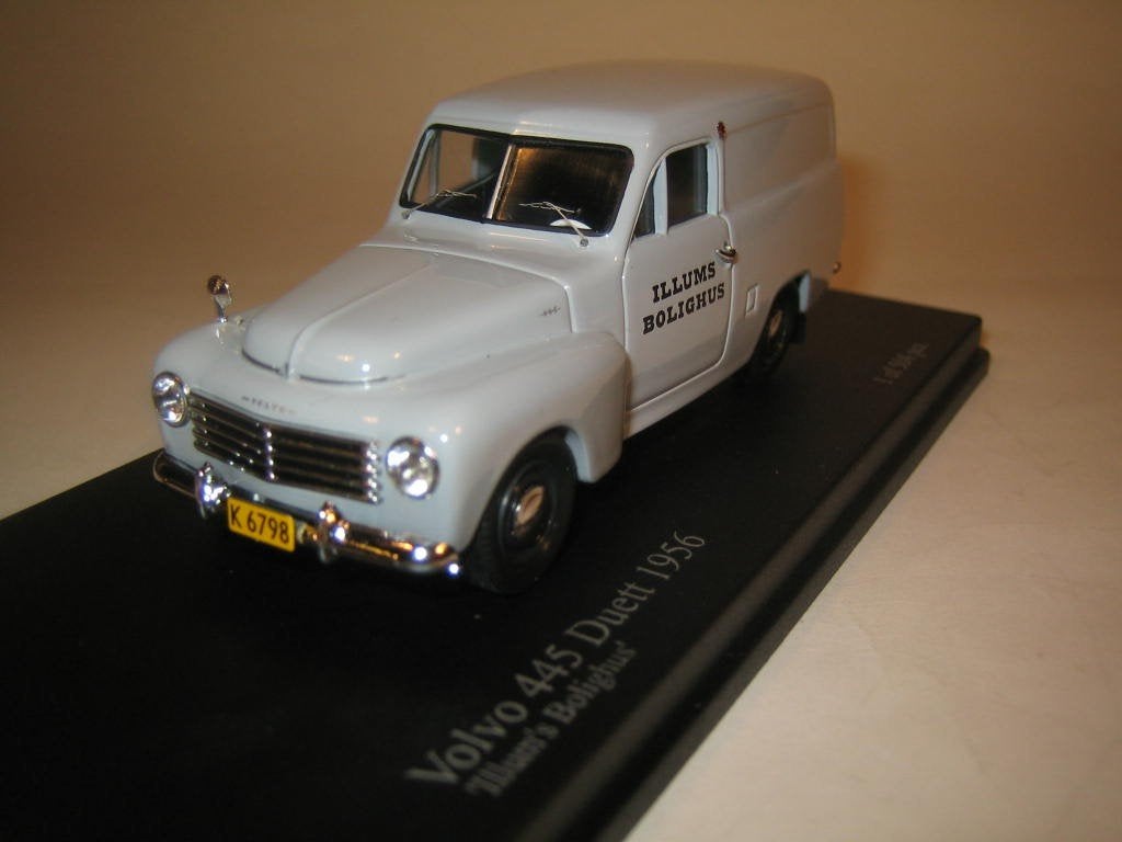 Volvo. Duett. PV445 illums Bolighus 16. Nordic. Collection., Hobby en Vrije tijd, Modelauto's | 1:43, Ophalen of Verzenden, Nieuw