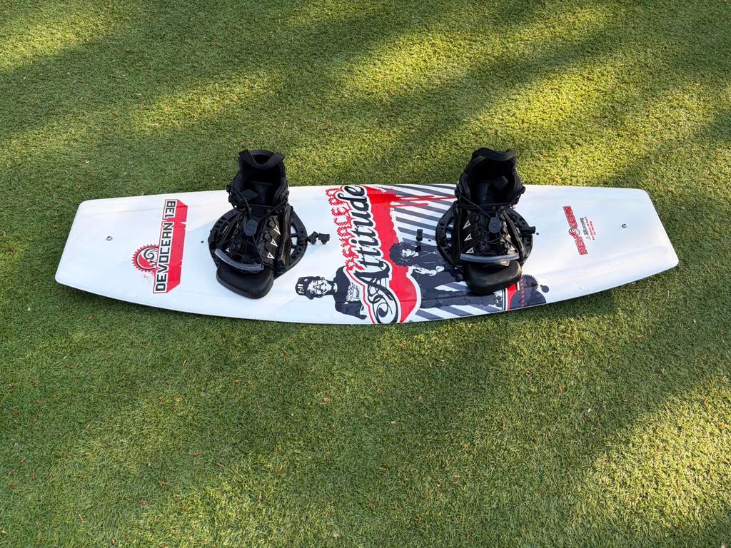 Wake board Jobe met bindingen maat 41 42 of meer, Watersport en Boten, Minder dan 250 cm, Overige typen, Ophalen of Verzenden