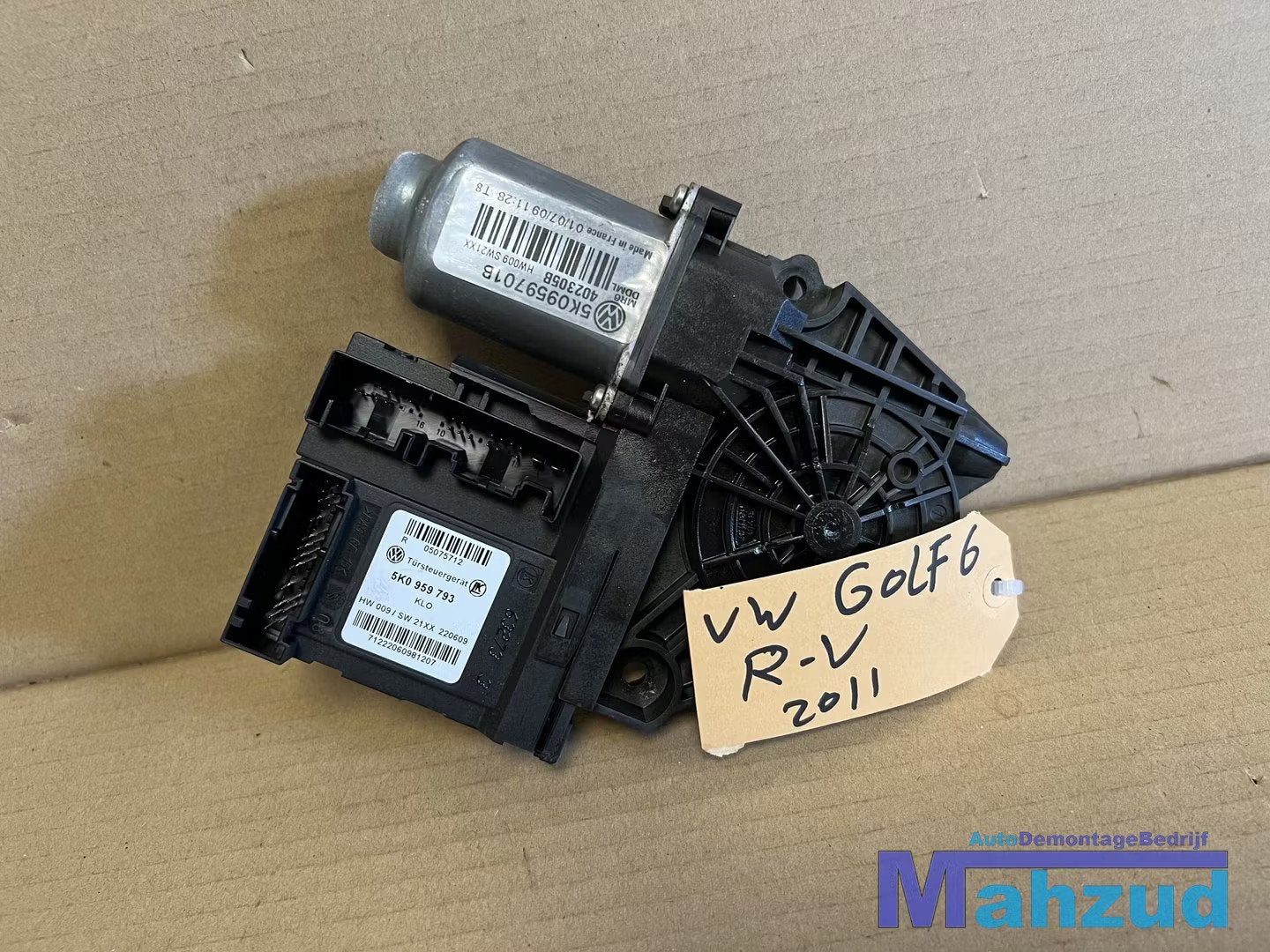 VW GOLF 6 Rechts voor raammotor 5K0959793 5K0959701B, Auto-onderdelen, Gebruikt, Volkswagen, Volkswagen AG, Berliner Ring 2
38440  Wolfsburg, DE