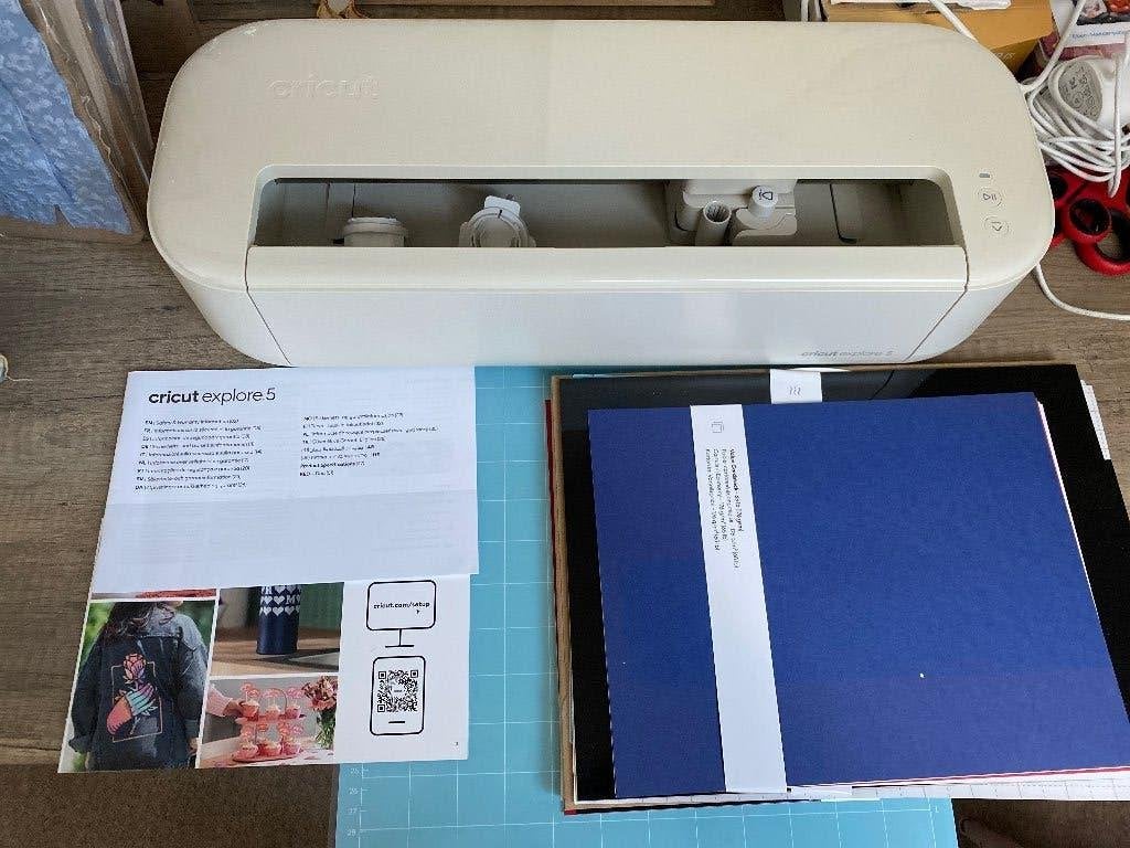 Cricut, Hobby en Vrije tijd, Ophalen, Machine, Cricut, Beige