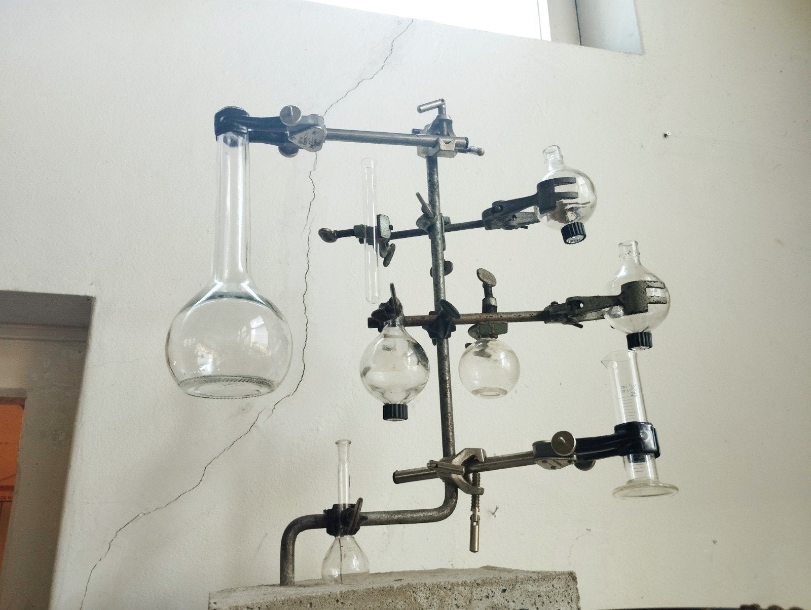 Vintage Laboratorium Opstelling met Glaswerk, Ophalen